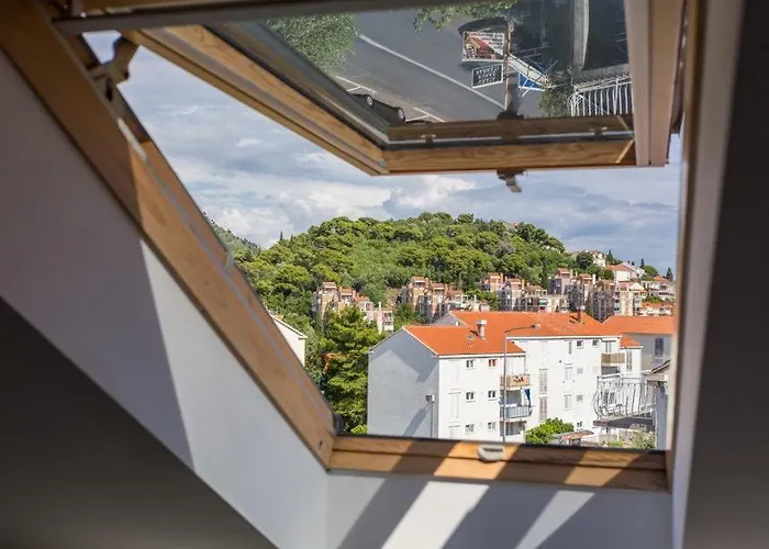 Jar Of Joy Dubrownik